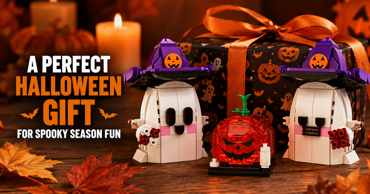 Halloween ghosts and pumpkin gift display